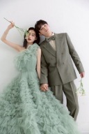 【aim札幌店感謝DAY残り6日！】イチオシのお婿さまトレンド衣装衣装