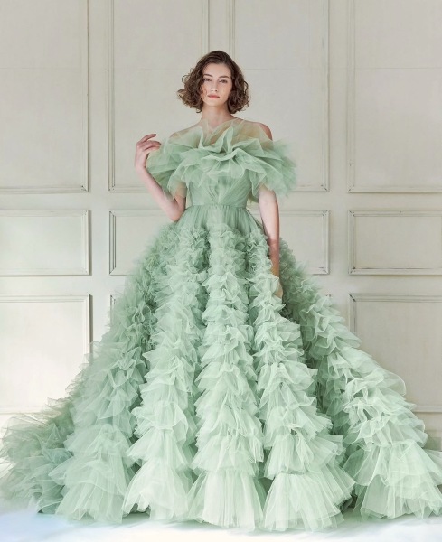 【aim札幌店】骨格診断で似合うを楽しむドレス選び~骨格別新作ドレス紹介~