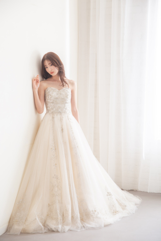 【COMING SOON!!】aim札幌店にANNA SUI新作ドレス入荷決定！