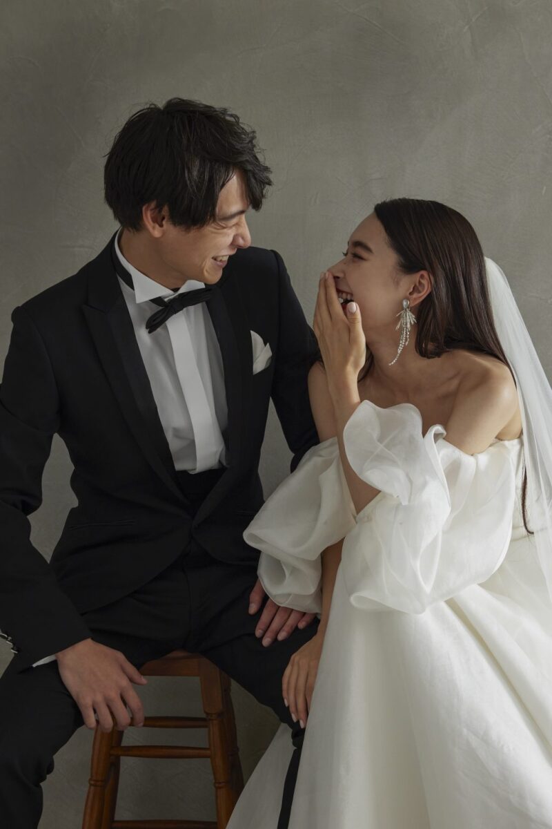 お婿様のBlackタキシードコーデをご紹介！