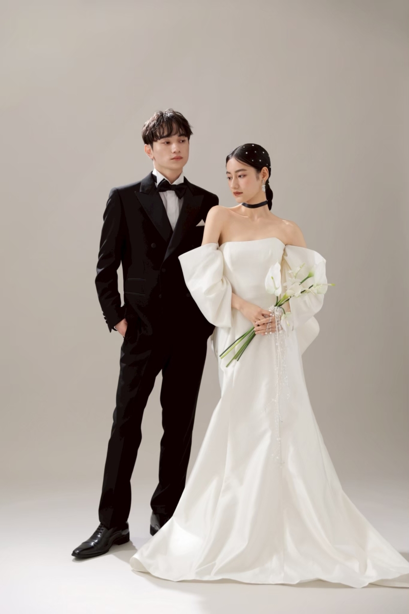 シルエット別のウェディングドレスご紹介✨
