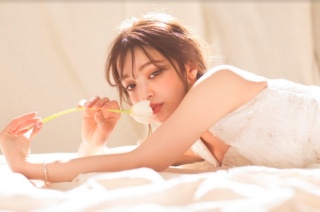 みんなに見せたくなる写真に♡簡単にマネ出来る前撮りポーズ