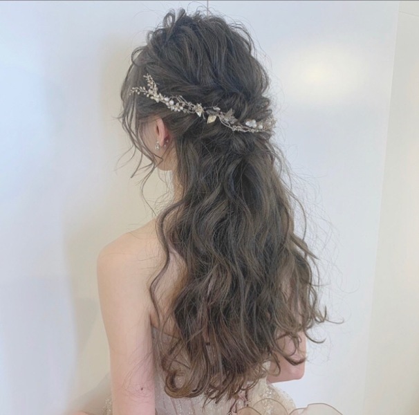”なりたい”を叶える花嫁ヘアスタイル