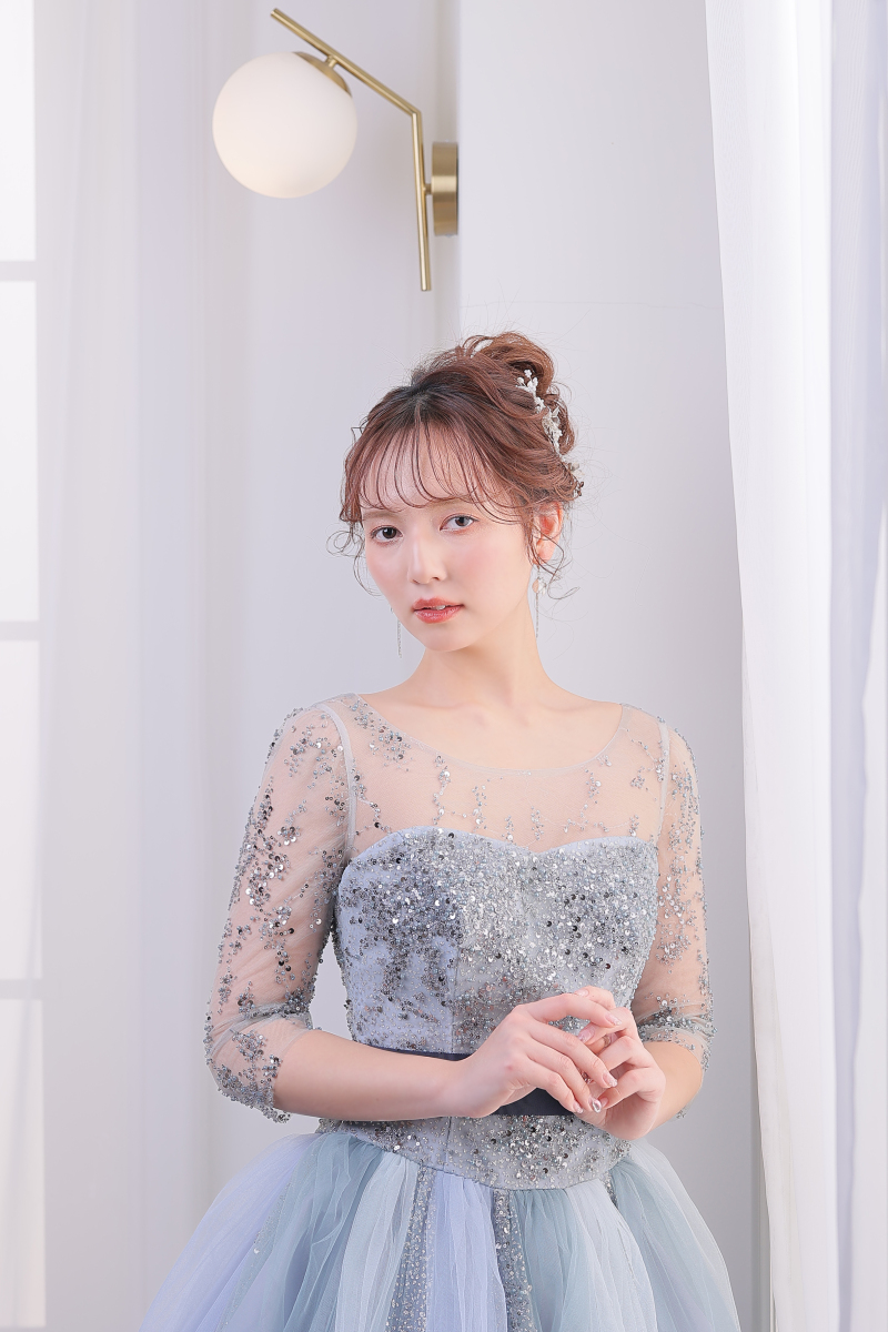 【CLASSY LINE】のお衣装に合うヘアセット&メイクをご紹介!