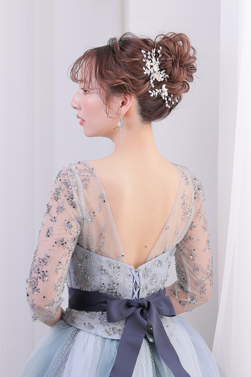 【CLASSY LINE】のお衣装に合うヘアセット&メイクをご紹介!