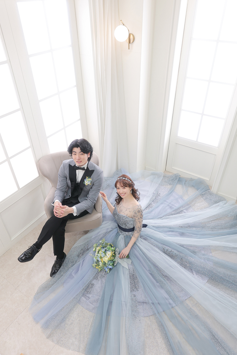 新作衣装【CLASSY LINE】に合わせた最新スタジオコーディネートをご紹介