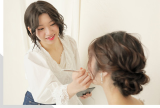 ヘアメイクスタッフ紹介♡