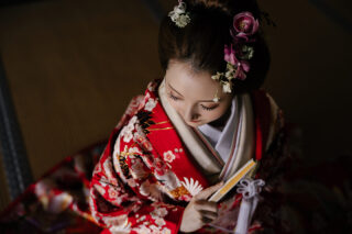 白無垢・色打掛の魅力とパーソナルカラーで選ぶ和装コーディネート