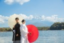 冬の富士山と湖畔や大自然でのロケーションウェディング