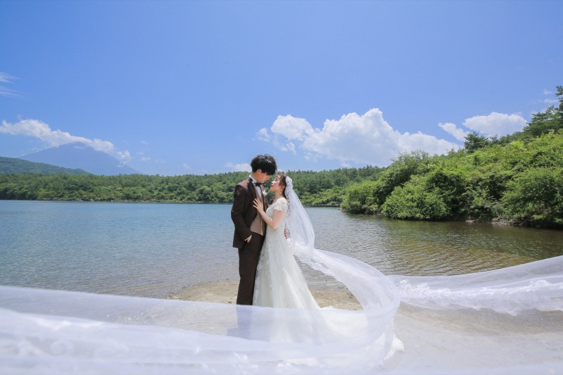 初夏も涼しい富士五湖周辺での夏ロケーションフォト