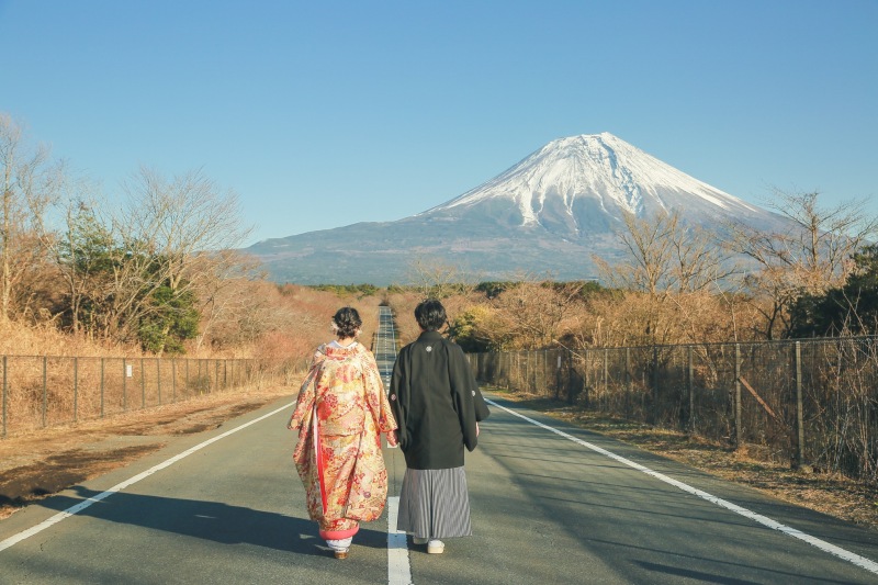 3月までのご予約が残りわずか。真冬の富士山ロケーションフォト