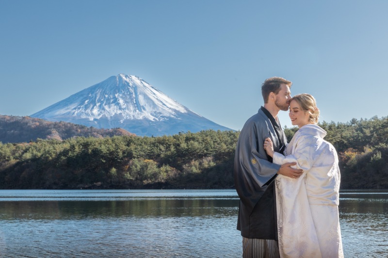 秋の紅葉シーズンのご予約空き残りわずかです