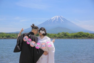 和装白無垢で夏の富士五湖ロケーション