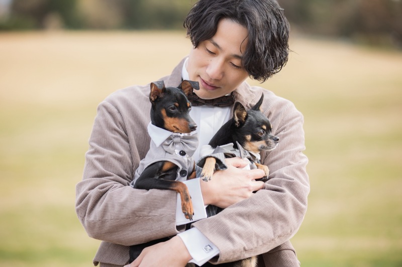 わんちゃんも一緒のウェディングフォト