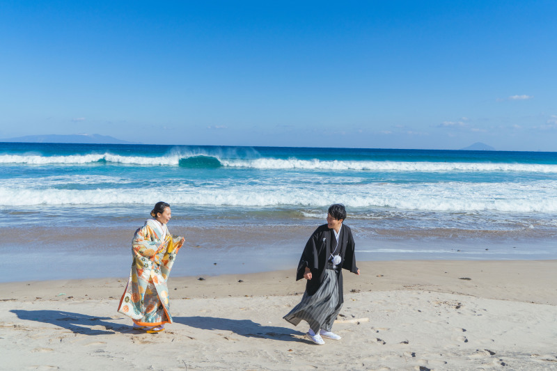 伊豆の美しい海でのウェディングフォトなら。