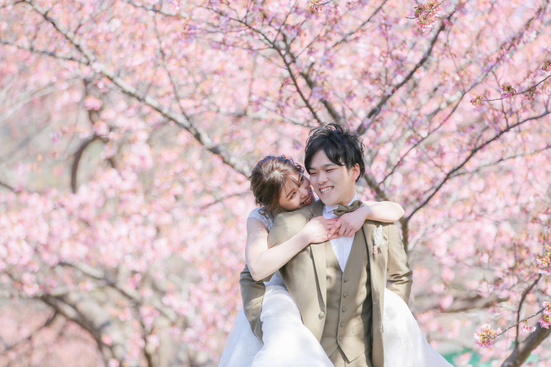 ドレスで伊豆河津桜撮影がかわいい理由♡