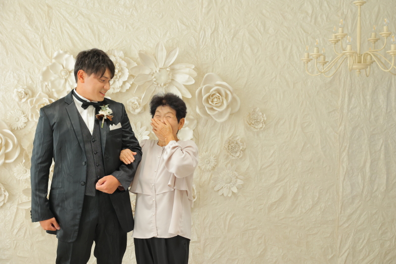 色々なカタチの家族とのウェディングフォト