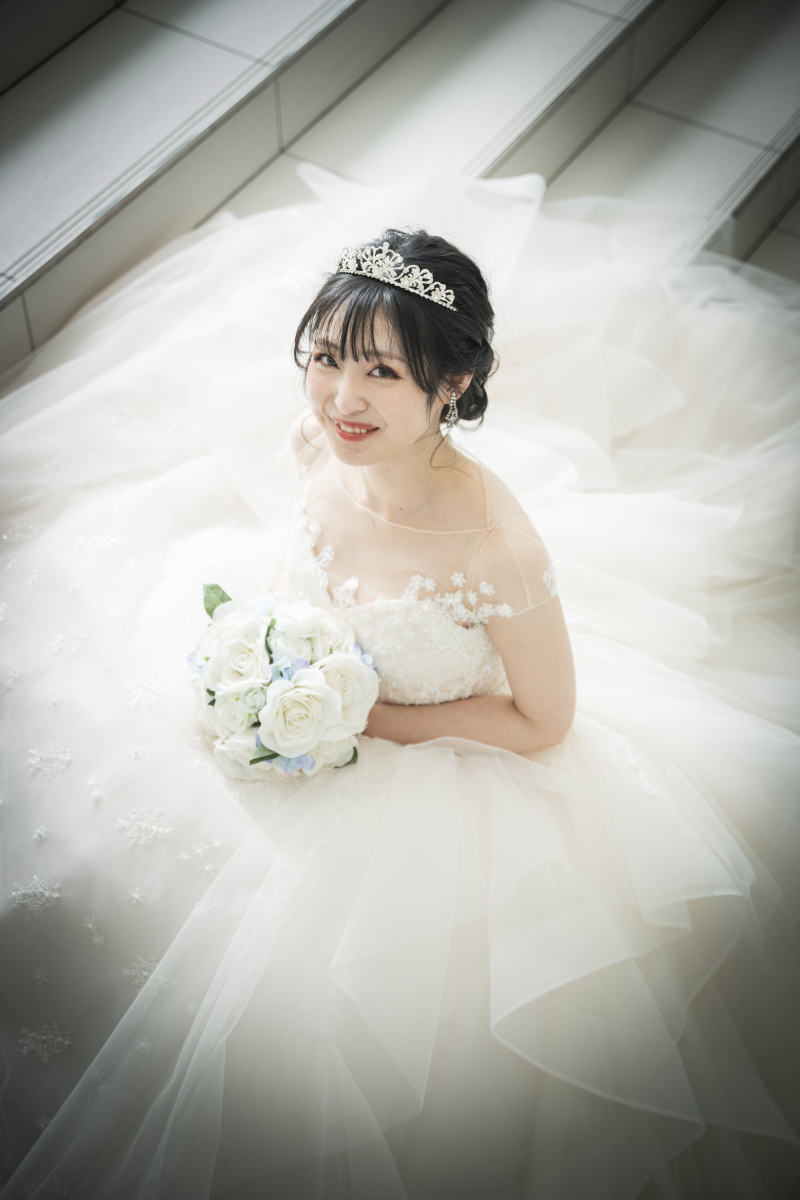 フォトウエディングはおふたりともが主役！ご新婦様のソロカットをご紹介♪