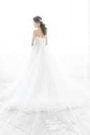 後ろ姿も重要なんです♡