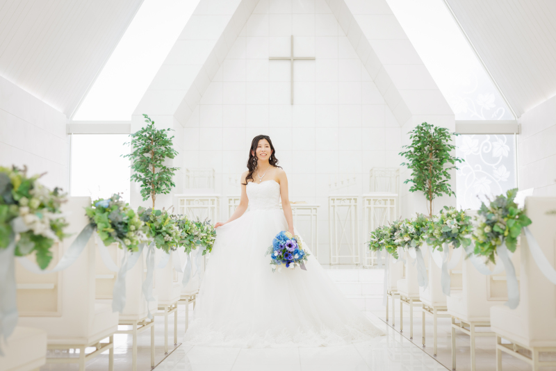 ドレスを素敵に着こなした新婦様のソロショット!