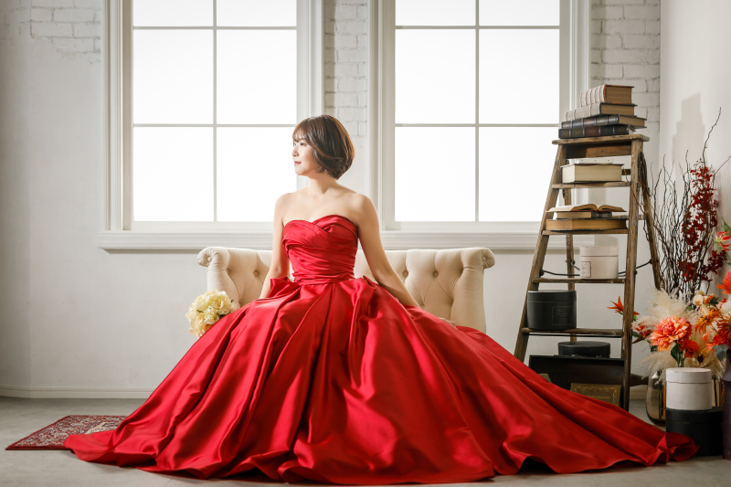 ドレスを素敵に着こなした新婦様のソロショット!