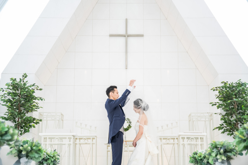 チャペルで挙式風なお写真を!
