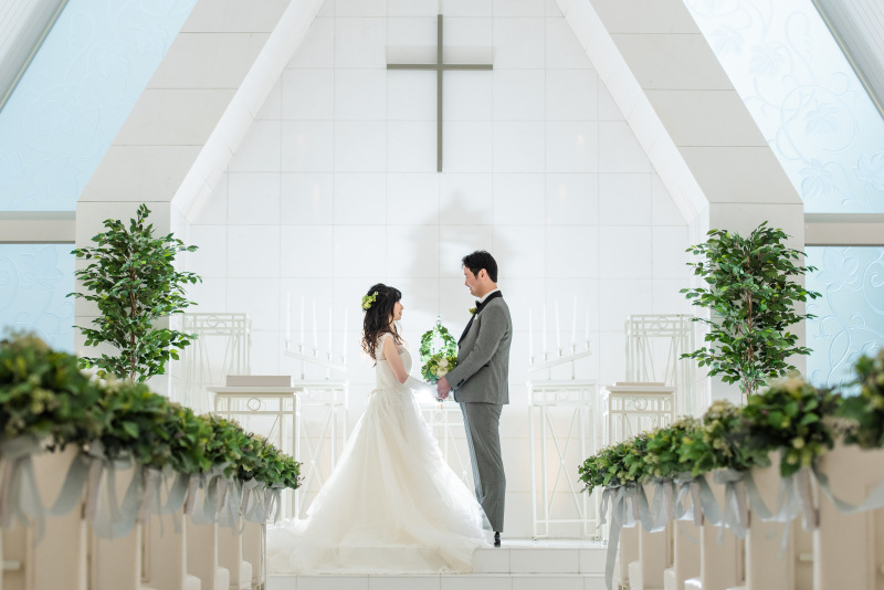 チャペルで挙式風なお写真を!
