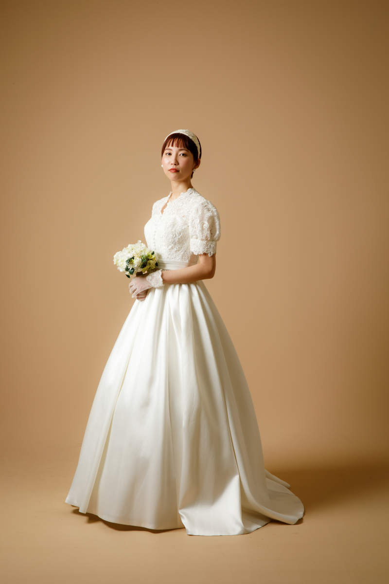 実際にKindをご利用いただいたお客様のドレス写真をご紹介 前編