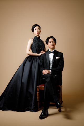 カラードレスでかっこよく撮影