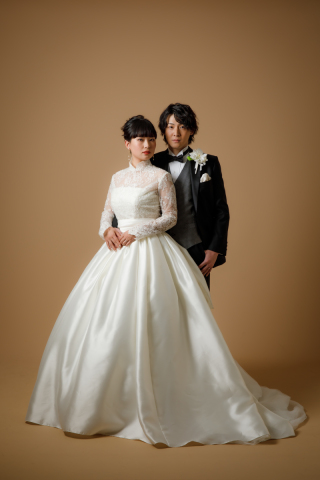 高級感の有るドレスもグレードアップ無しにて撮影可能