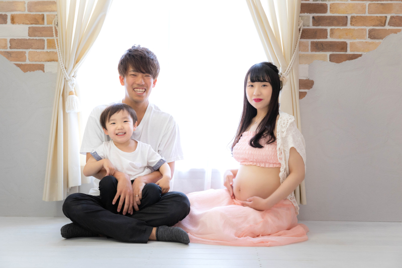 ご家族一緒に!元気いっぱい笑顔溢れるマタニティフォト☆