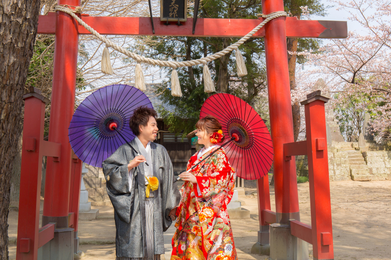 日本庭園和装チャペル洋装で豪華に！ブライダル撮影