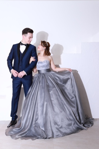 新作ドレス発表！！