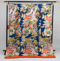 新作衣装の登録完了!