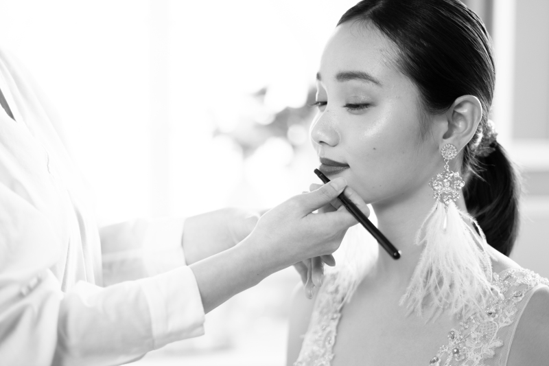 フォトウェディングにおすすめのヘアメイクとは？衣裳や長さ別スタイル8選