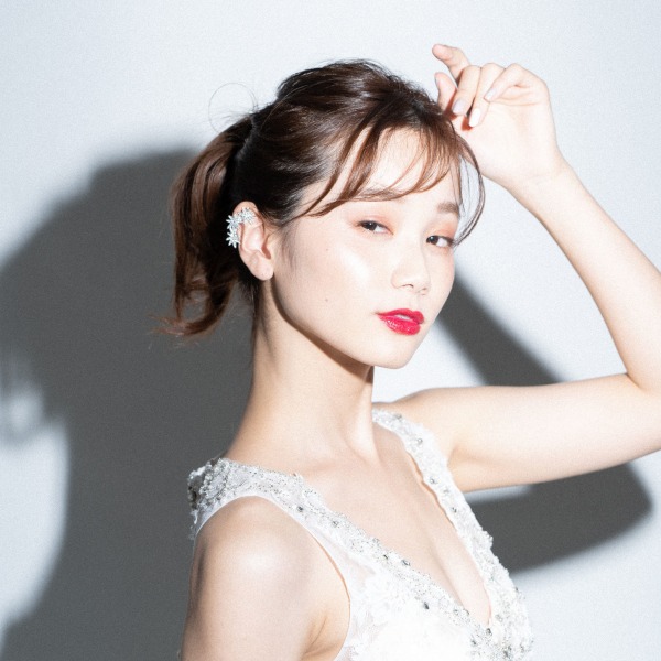 フォトウェディングにおすすめのヘアメイクとは？衣裳や長さ別スタイル8選