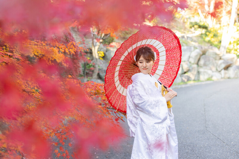 紅葉シーズン到来!秋の前撮りにぴったりなロケーション場所&お写真紹介◎