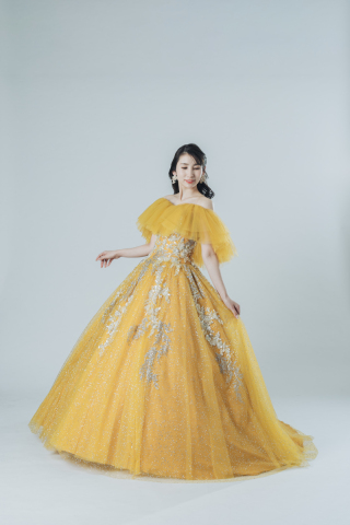 ドレスのご紹介