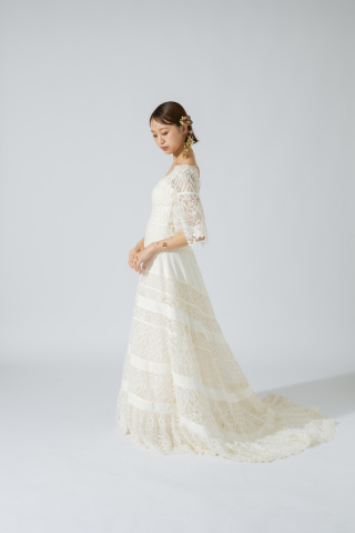 ドレスのご紹介