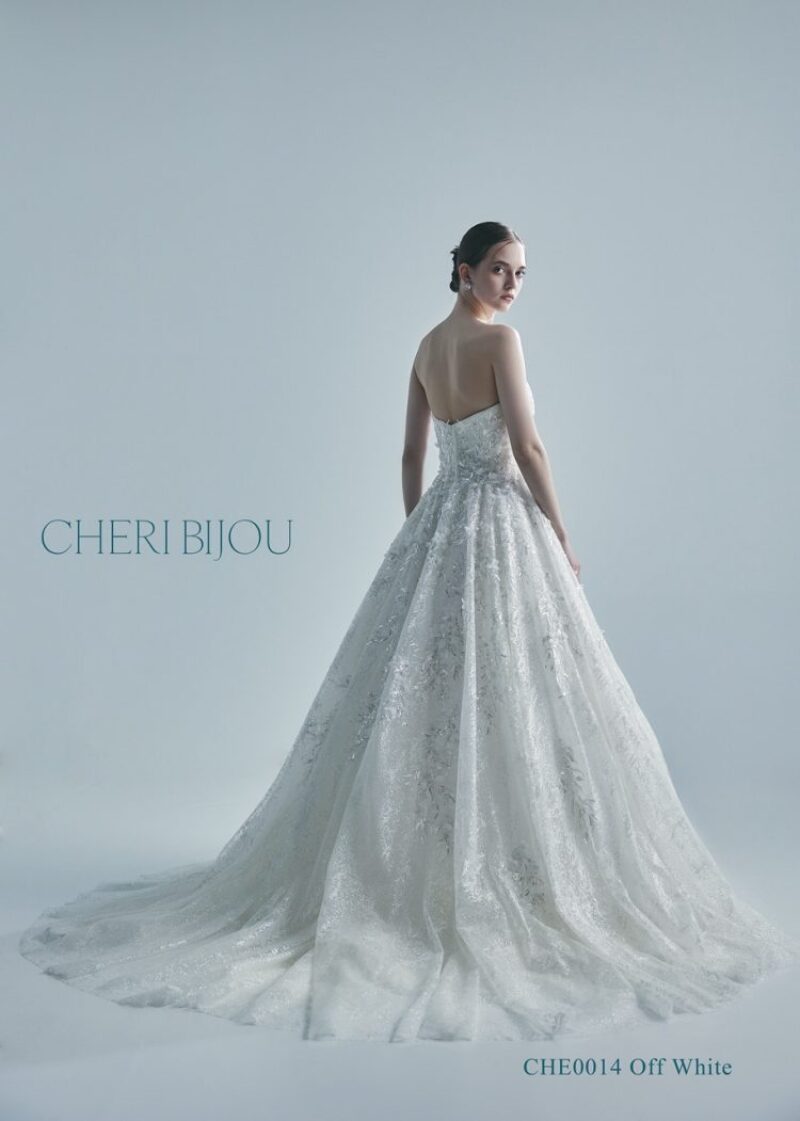 新作入荷のご案内❁