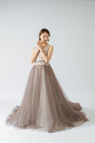 ドレスのご紹介