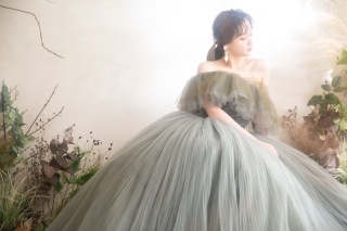 【絶対着たい♡】魅力いっぱいのオフショルドレス