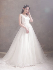 ウェデングドレス紹介　〜Aライン編〜