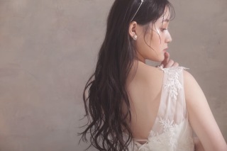 【ドレス・衣装別】トレンド花嫁ヘア