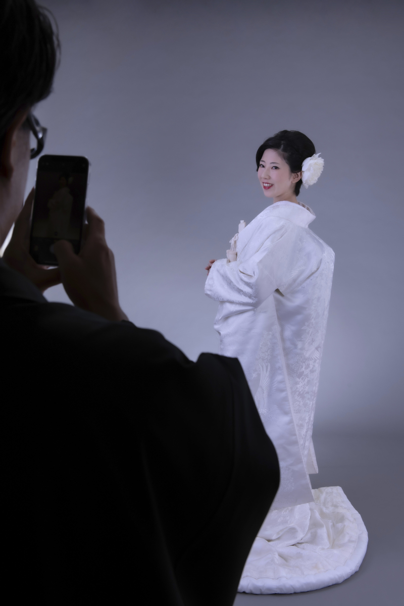今がお得♪シンプルなスタジオ撮影
