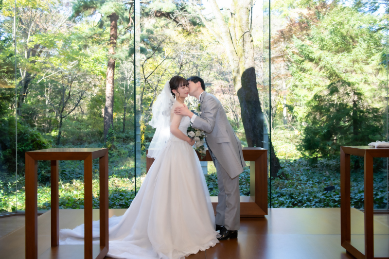 独立型チャペルで結婚式をしたような撮影が叶います♪