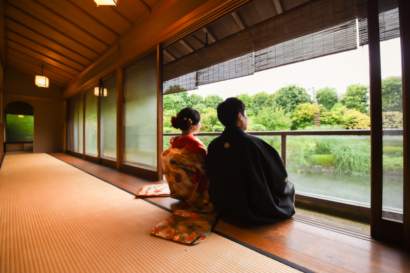 10月撮影日限定でお得に叶う!雨天決行できる美しい庭園と趣ある和室撮影!