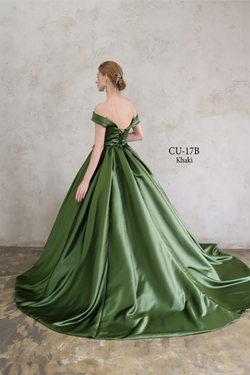 新作ドレス入荷②
