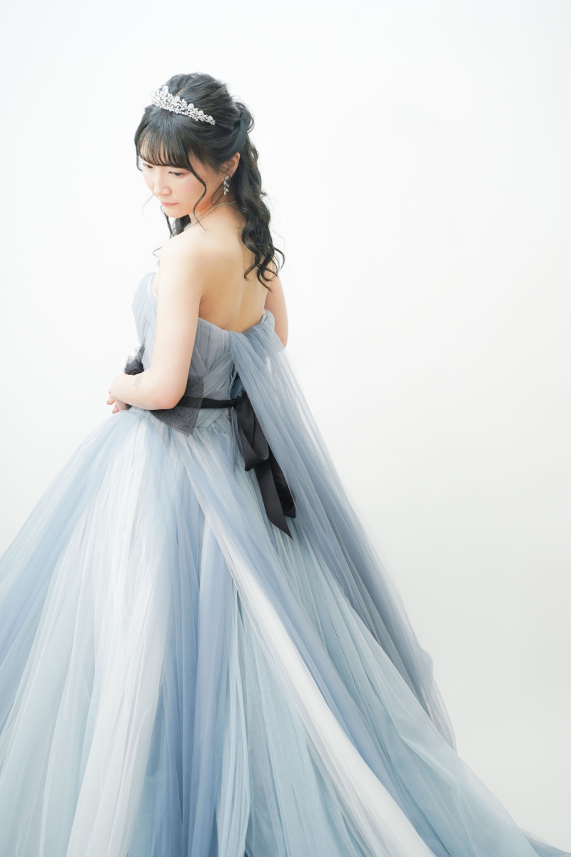 大人可愛いグレードレスで、上品ソロウェディング
