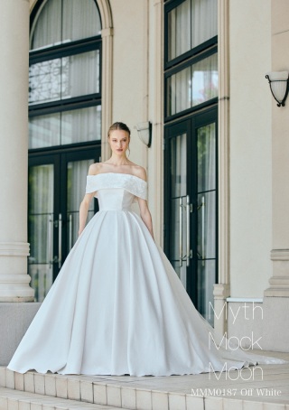 新作ドレス！【Myth Mock Moon】ウエディングドレスご紹介②